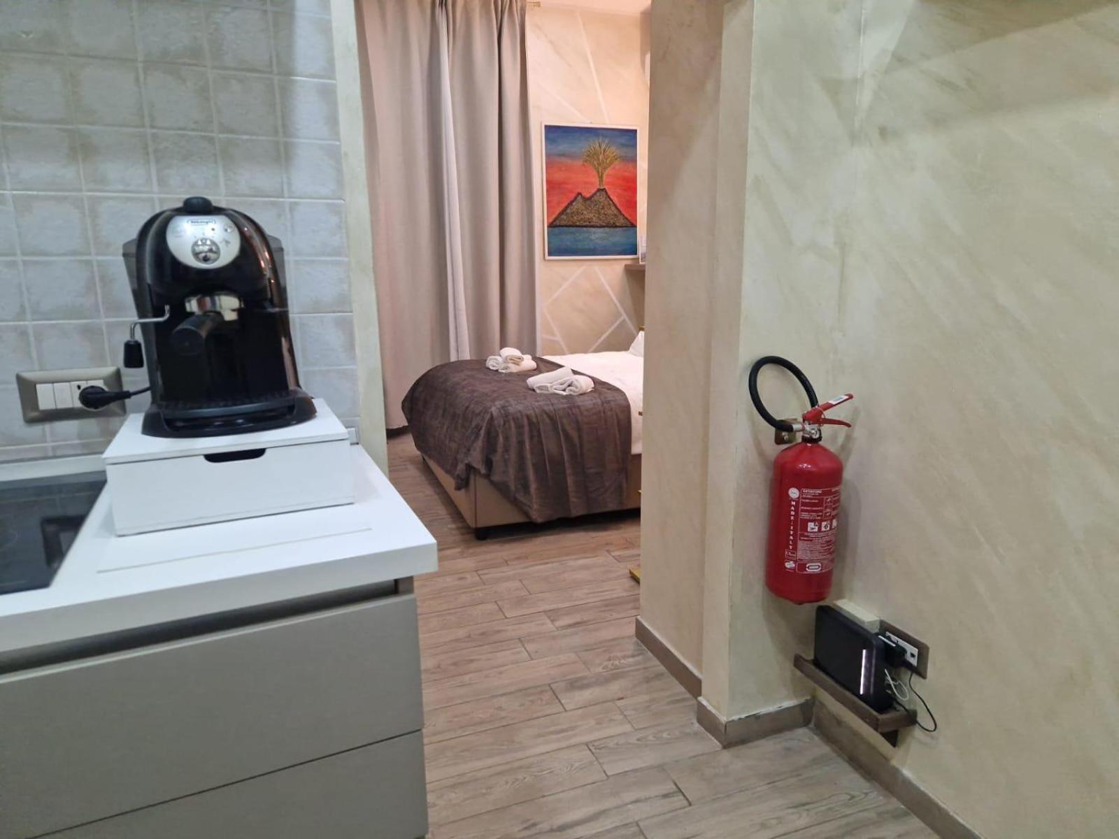 La Dimora Nei Presepi In San Gregorio Apartment Наполи Екстериор снимка