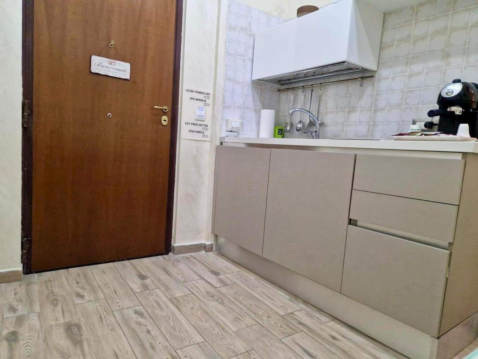 La Dimora Nei Presepi In San Gregorio Apartment Наполи Екстериор снимка